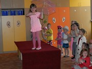 Dětská módní přehlídka - BAZÁREK